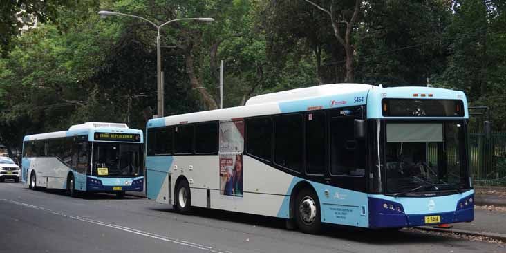 Transdev Volvo B7RLE Bustech VST 5464 & Rover XDi 15